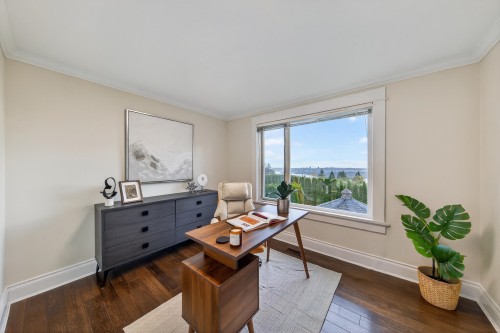 1314 Chartwell Drive, West Vancouver, BC 