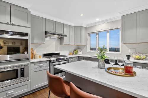 1314 Chartwell Drive, West Vancouver, BC 