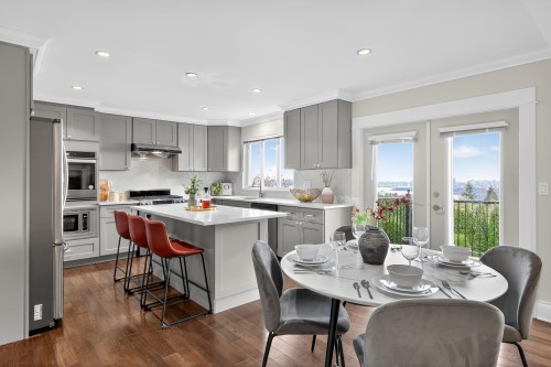 1314 Chartwell Drive, West Vancouver, BC 