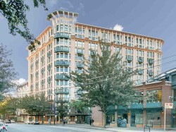 714-22 Cordova Street E Vancouver, BC V6K 1K2