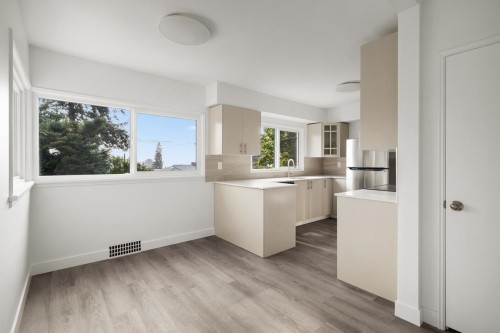 1259 Gordon Avenue, West Vancouver, BC 