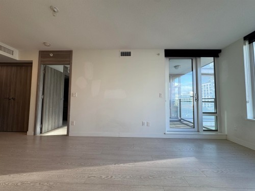 808-8800 Hazelbridge Way, Richmond, BC 