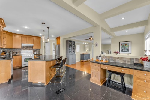 5814 Grove Avenue, Delta, BC 