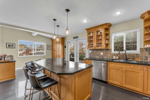 5814 Grove Avenue, Delta, BC 