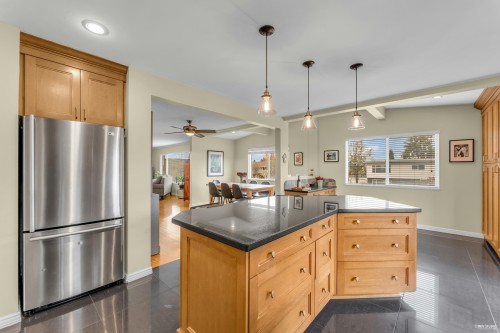 5814 Grove Avenue, Delta, BC 