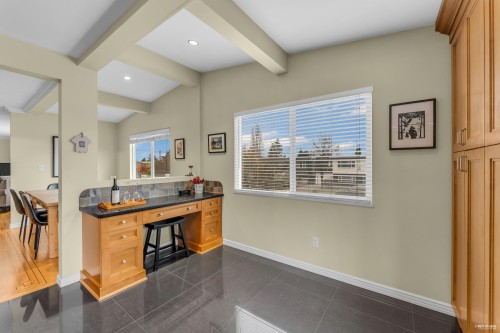 5814 Grove Avenue, Delta, BC 