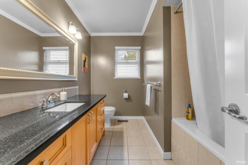 5814 Grove Avenue, Delta, BC 