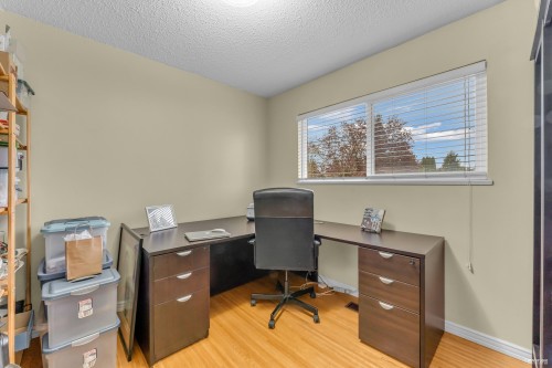 5814 Grove Avenue, Delta, BC 