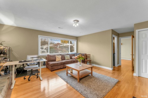 5814 Grove Avenue, Delta, BC 