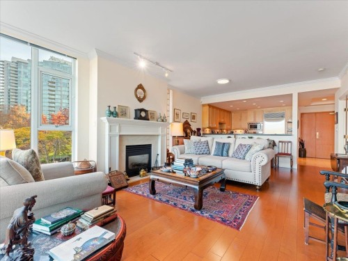 205-1717 Bayshore Drive, Vancouver, BC 