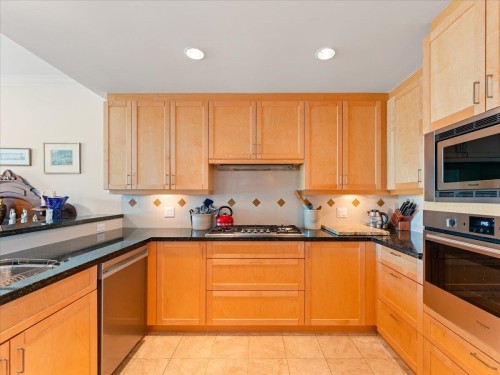 205-1717 Bayshore Drive, Vancouver, BC 