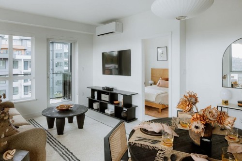 616-3594 Malsum Drive, North Vancouver, BC 