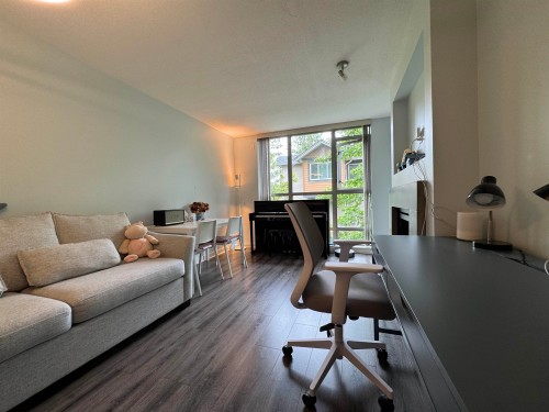 208-9373 Hemlock Drive, Richmond, BC 