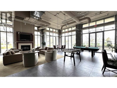 208-9373 Hemlock Drive, Richmond, BC 