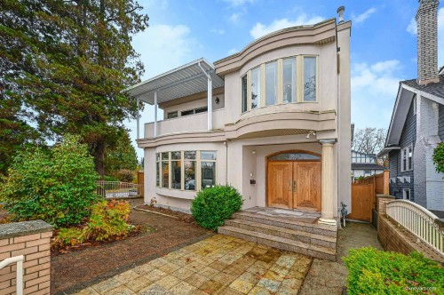 2908 30Th Avenue W, Vancouver, BC 