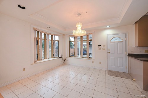 2908 30Th Avenue W, Vancouver, BC 