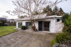 B-4631 Garry Street  Delta, BC V4K 2T2