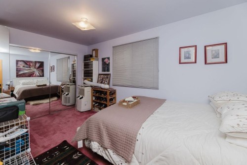 740 Hillcrest Road, Gibsons, BC 