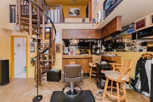 740 Hillcrest Road, Gibsons, BC 