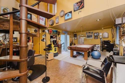 740 Hillcrest Road, Gibsons, BC 