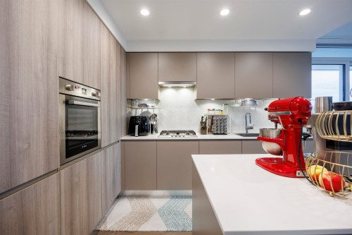 1301-3809 Evergreen Place, Burnaby, BC 