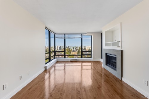 1707-9188 Hemlock Drive, Richmond, BC 