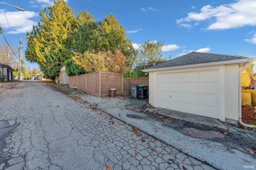 2225 22Nd Avenue W, Vancouver, BC 