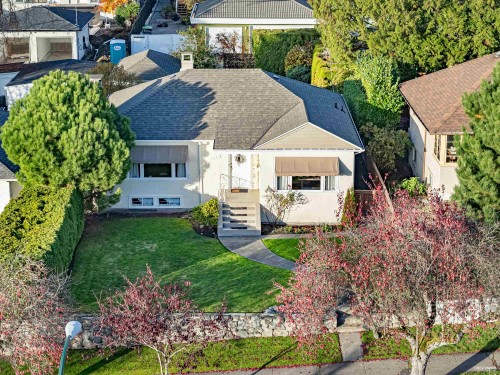 2225 22Nd Avenue W, Vancouver, BC 