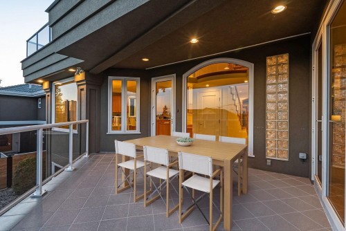 5770 Charles Street, Burnaby, BC 