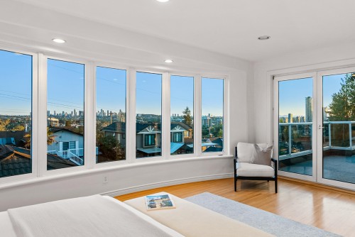 5770 Charles Street, Burnaby, BC 