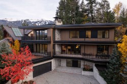 3565 Falcon Crescent  Whistler, BC V8E 0B9
