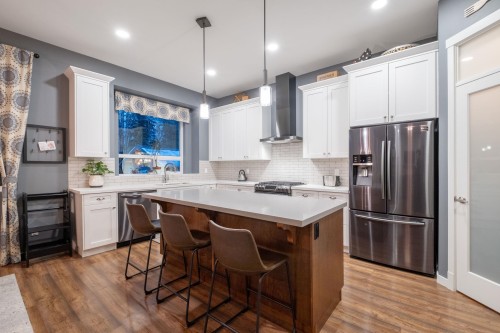 24095 Fern Crescent, Maple Ridge, BC 