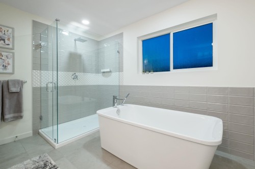 24095 Fern Crescent, Maple Ridge, BC 