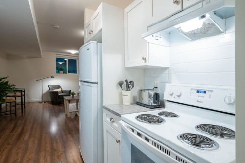 24095 Fern Crescent, Maple Ridge, BC 