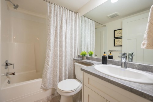 24095 Fern Crescent, Maple Ridge, BC 