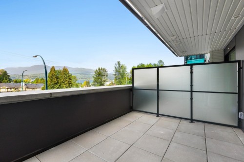 210-2015 St. Johns Street  Port Moody, BC V3H 0N5