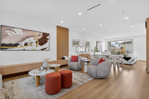 7 Howard Avenue N, Burnaby, BC 