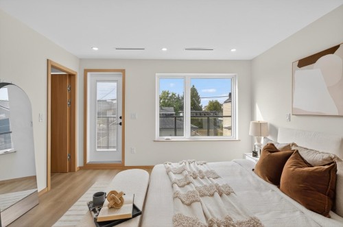 7 Howard Avenue N, Burnaby, BC 