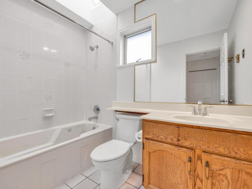 6-7150 Barnet Road, Burnaby, BC 