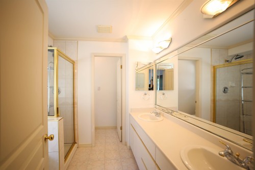 6893 Barnard Drive, Richmond, BC 