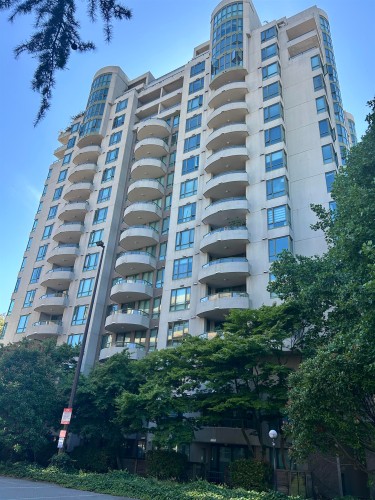 801-7380 Elmbridge Way, Richmond, BC 