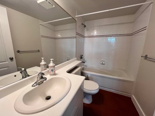 801-7380 Elmbridge Way, Richmond, BC 