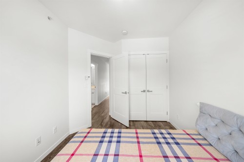 8-100 Wood Street, New Westminster, BC 