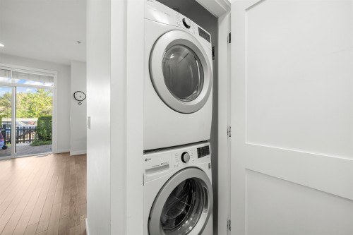 8-100 Wood Street, New Westminster, BC 