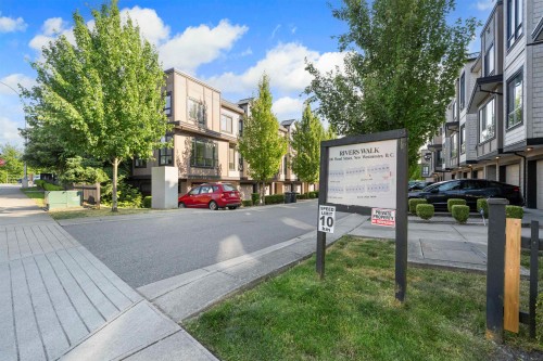 8-100 Wood Street, New Westminster, BC 