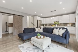 4137 Yale Street  Burnaby, BC V5C 1R2