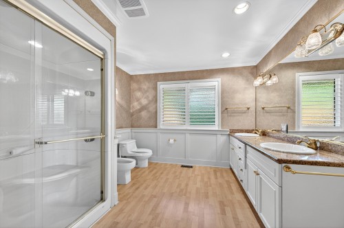 906 Pacific Drive, Delta, BC 