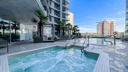 721-68 Smithe Street, Vancouver, BC 