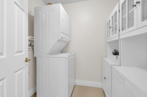 309-3755 8Th Avenue W, Vancouver, BC 