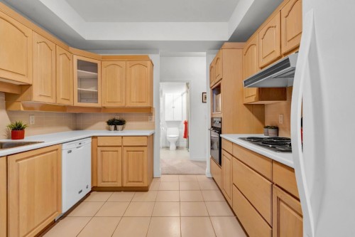 309-3755 8Th Avenue W, Vancouver, BC 